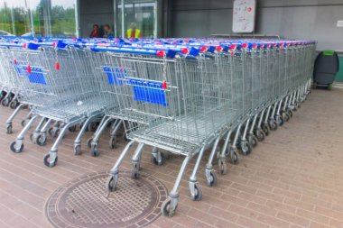 bir süpermarkette Vilnius için ziyaret edin