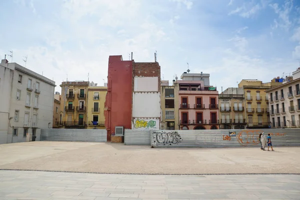 Paseo por la ciudad de Reus — Foto de Stock