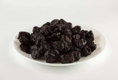 Erik bir tabak içinde tepesi 