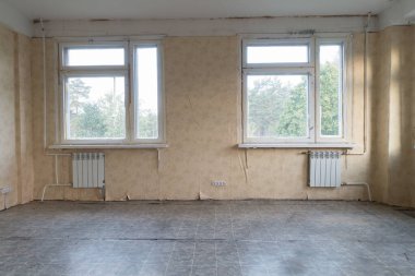 Kirli oda büyük bir tadilat için hazırlanıyor.