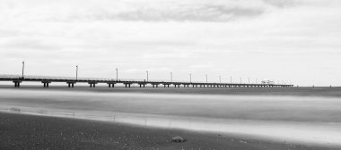 Siyah beyaz görüntü Shorncliffe Pier