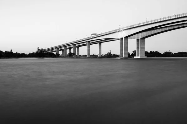 Автомагистраль Gateway Bridge в Брисбене — стоковое фото
