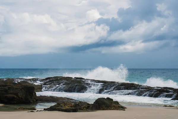 Primera línea de playa en North Point, Moreton Island . —  Fotos de Stock