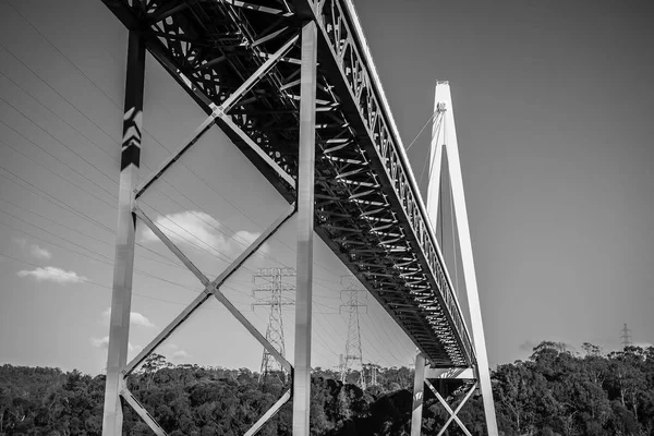 Puente Batman junto al río Tamar cerca de Sidmouth . — Foto de Stock