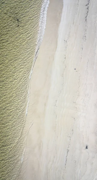 Tazmanya Beach'de Dennes noktası