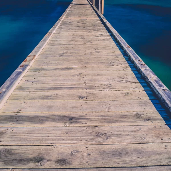 Freycinet Pier av Coles Bay i Tasmanien — Stockfoto