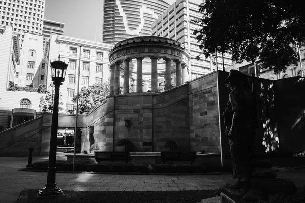 Brisbane, Australia - Thursday 17th August, 2017: View of Anzac Square War Memorial in Brisbane City on Thursday 17th August 2017. — Stock Photo, Image