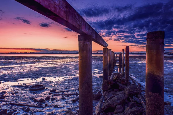 Клівленд jetty на заході сонця — стокове фото