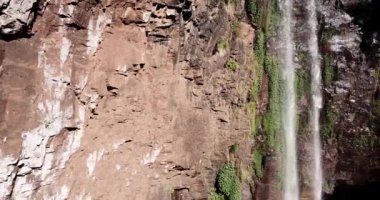 Queensland, Avustralya Darling Downs bölgesinde bulunan queen Mary falls