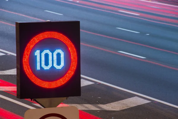 Gateway överbryggar motorwayen i Brisbane — Stockfoto