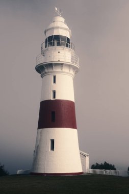 Düşük kafa, Tasmanya düşük kafa feneri.