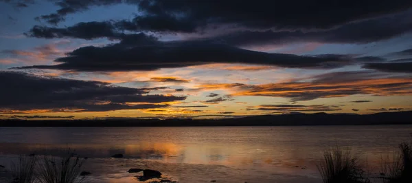 Overwinteringsgebieden lagune in Tasmanië, Australië — Stockfoto