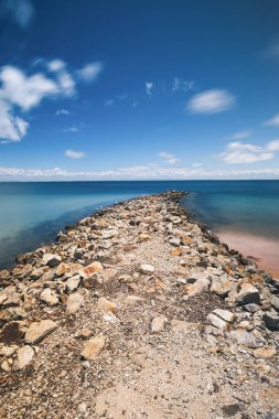Stradbroke Adası, Queensland kumsalda Amity noktası