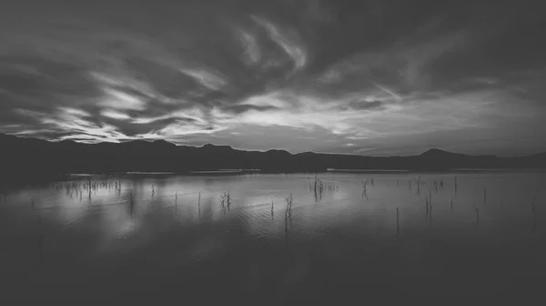 Lago Moogerah em Queensland — Fotografia de Stock