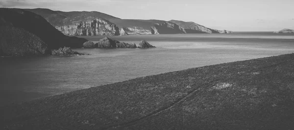 Vista sulla spiaggia di Bruny Island durante il giorno . — Foto Stock