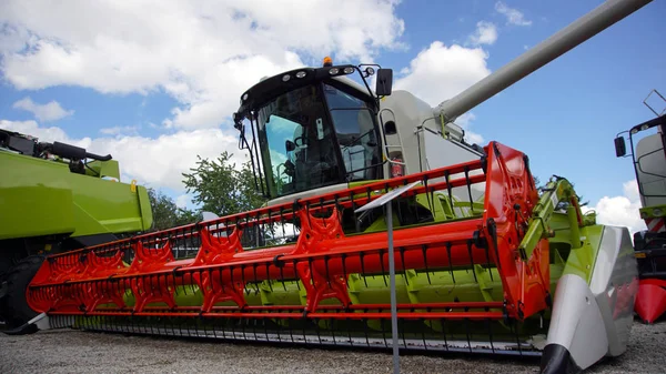 Combined harvester — Stock Photo, Image