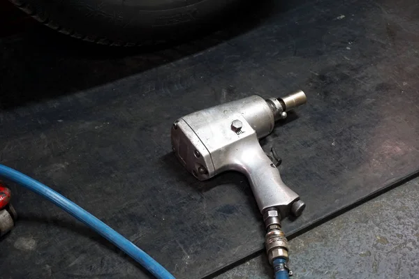 Air impact wrench.