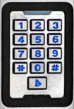 Akıllı ev klavyesi parola girişi