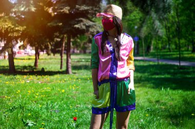 Covid-19 virüsünü önlemek için Asya Modeli Waring Maskesi 