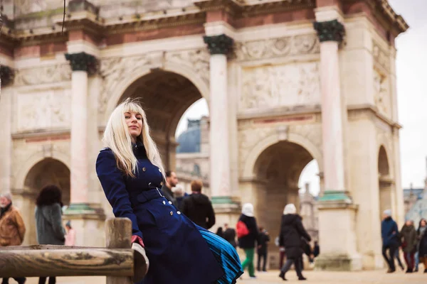 Beautiful Girl Possing Paris — Stock Photo, Image