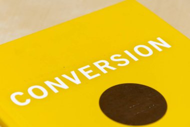 İnancı ve İsa 'nın öğretilerini daha iyi anlamak isteyen Hıristiyanlar için İncil doktrini araştırması. Hristiyanlık, İsa kavramında büyüyor..