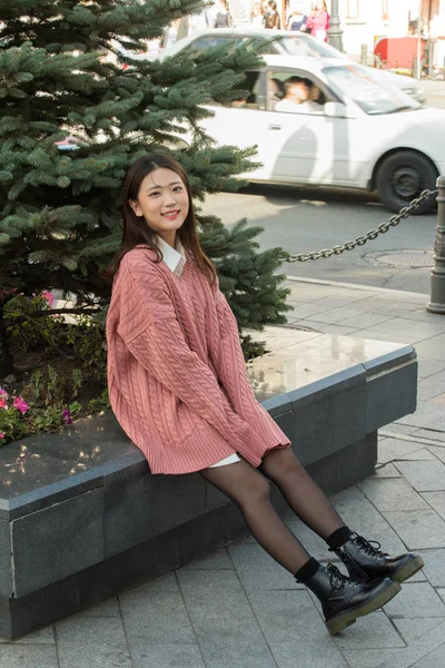 Burada böylece bir toplantı!