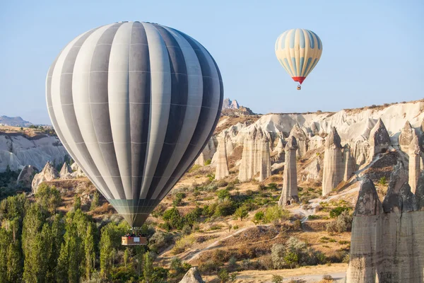 Globos de aire caliente en Capadocia —  Fotos de Stock