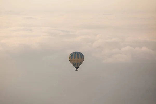 Ballon à air chaud en cappadoce — Photo