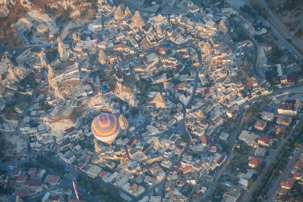Hot air balloon in Cappadocia — Stock Photo, Image