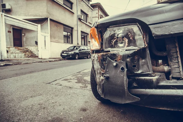 クラッシュした車ヘッドライト詳細 — ストック写真