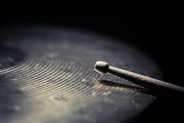 Drum stick and cymbal detail — Stock Photo, Image