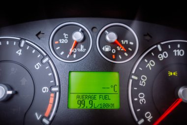 Car high fuel consumption clipart