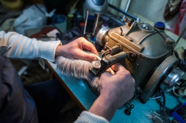 kürk dikiş makinesi