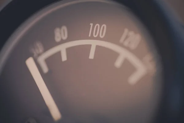 Индикатор температуры масла автомобиля — стоковое фото