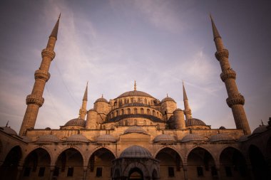 İstanbul 'daki mavi cami, hindi.