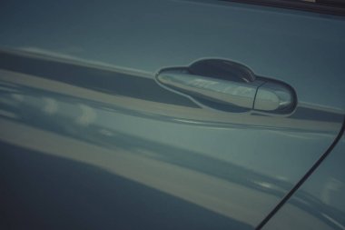 Bir araba kapı kolu atış kapatmak.