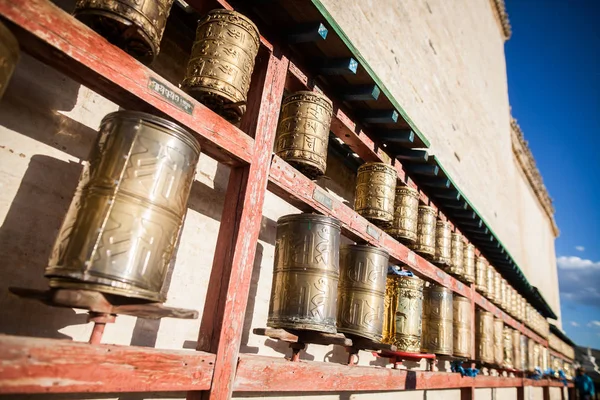 Spinning Buddhist Prayer Drums Monastery Mongolia — Stock Photo, Image