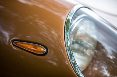 Klasik araba dönüş sinyali