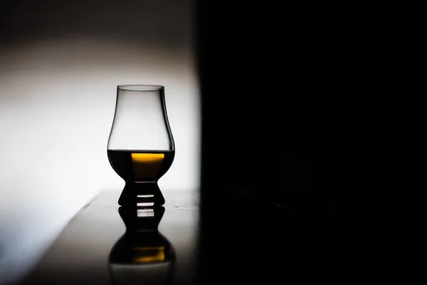 Glencairn whisky szkło — Zdjęcie stockowe