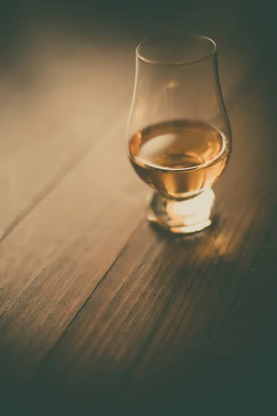Primer Plano Vaso Whisky Glencairn —  Fotos de Stock