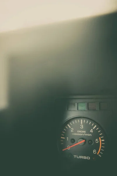 Nahaufnahme Der Turboanzeige Eines Autos — Stockfoto