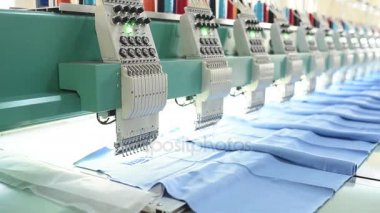 Tekstil, hazır giyim üreticileri, iğne iplik ile nakış makinesi iğne. Tekstil: Endüstriyel brode makinesi.