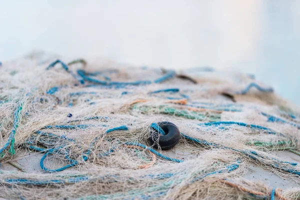 Fehér halászati hálók és halászati — Stock Fotó
