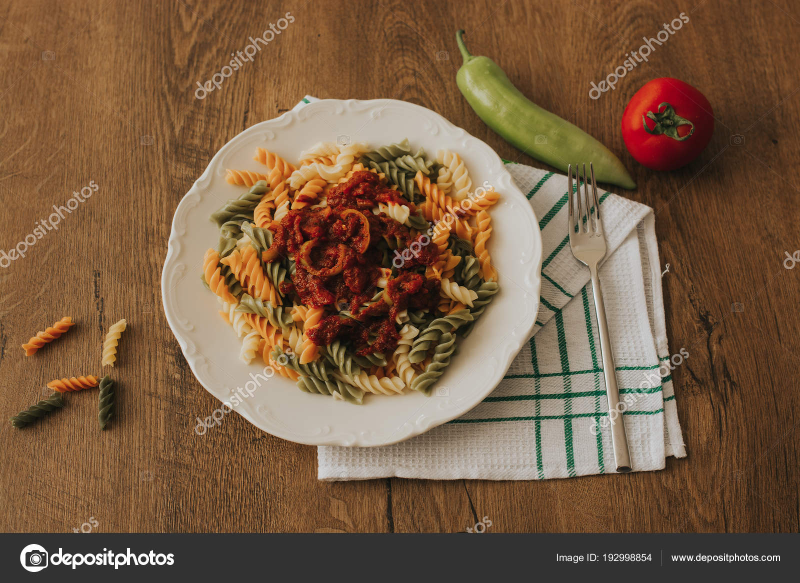 Penne Arrabbiatta (arrabbiata sos) Penne Arrabbiatta (arrabbiata sos)