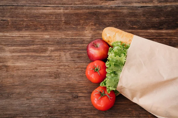 For clean nature using paper pack when shopping — Stock Photo, Image