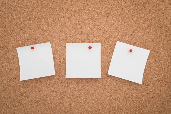 Cork board with empty note papers for noticing — Stock Photo, Image