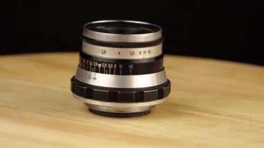 Rusya, Moskova 10 Ekim 2019 eski mekanik lens 360 derece dönüyor