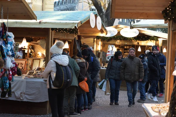 Bolzano Italský Životní Styl Během Vánočního Období Nádherné Vánoční Trhy — Stock fotografie