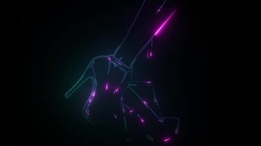 Topuklu kadın ayakkabıları neon ışıklı kırmızı parlıyor.