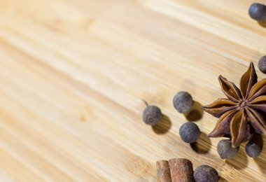 Aşçılık geçmişi, acı biberli Star Anise.